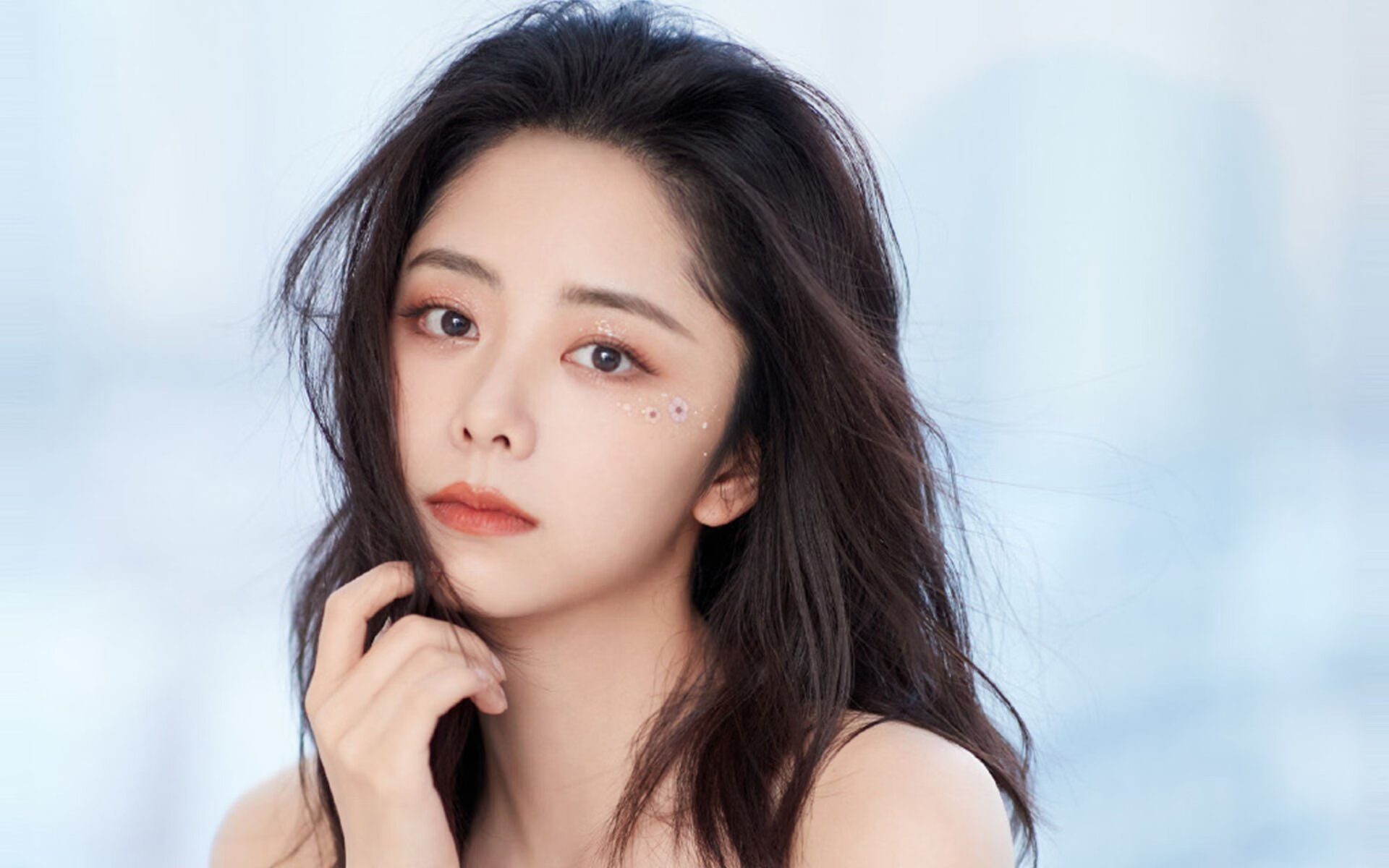 开云体育登录-班凯罗引爆第三节！决胜时刻冷血一击，雷霆险胜爵士背后的蜕变密码