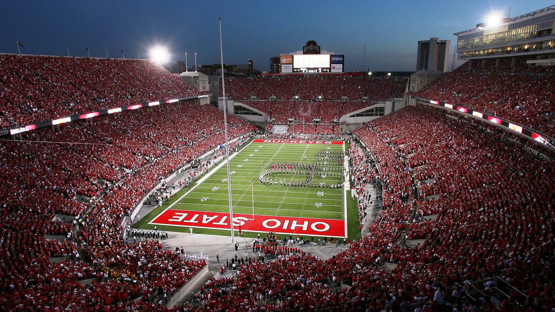 库里天神下凡！三分雨淹没黄蜂，勇士式胜利再现经典